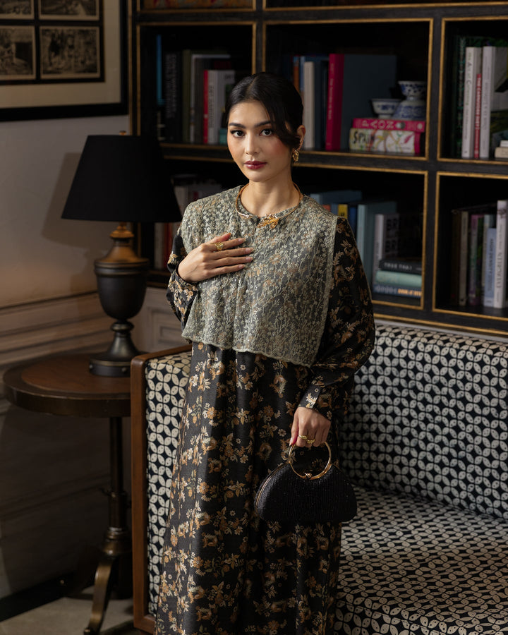 Minor Defect - Basafa Dress - Islamic Journey In Africa - Algiers Edition