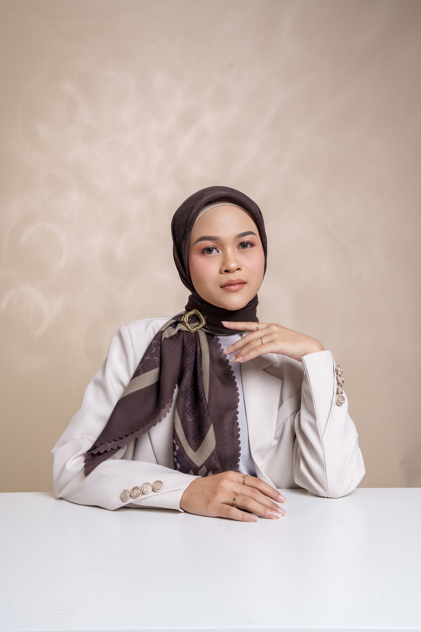 [Anniversary Sale] BIA by Zaskia Mecca - Edna Burgundy Scarf Kerudung Segi Empat - Hagia Sophia Edition