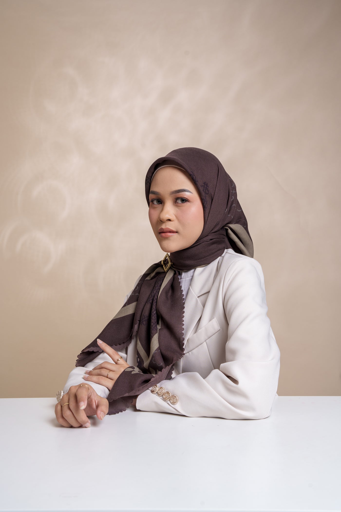 [Anniversary Sale] BIA by Zaskia Mecca - Edna Burgundy Scarf Kerudung Segi Empat - Hagia Sophia Edition