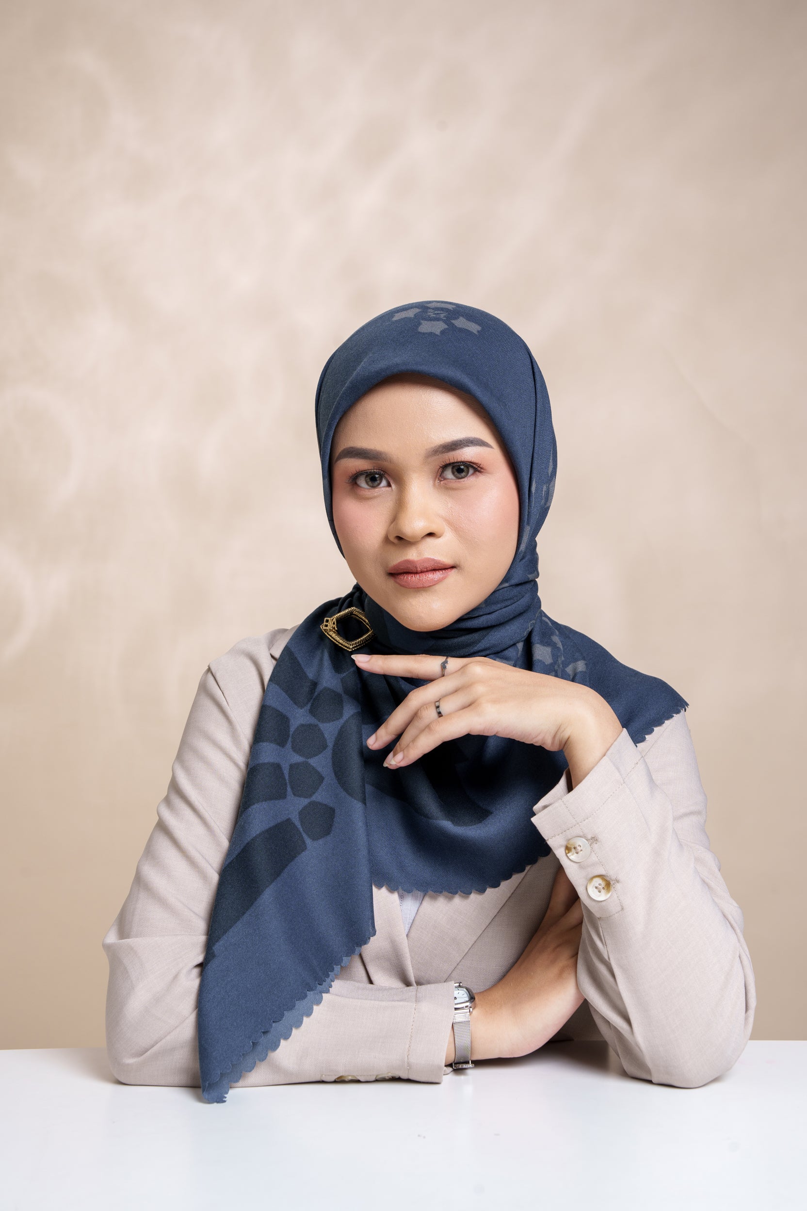 BIA by Zaskia Mecca - Elsa Scarf Kerudung Segi Empat - Edisi Kazan Rusia