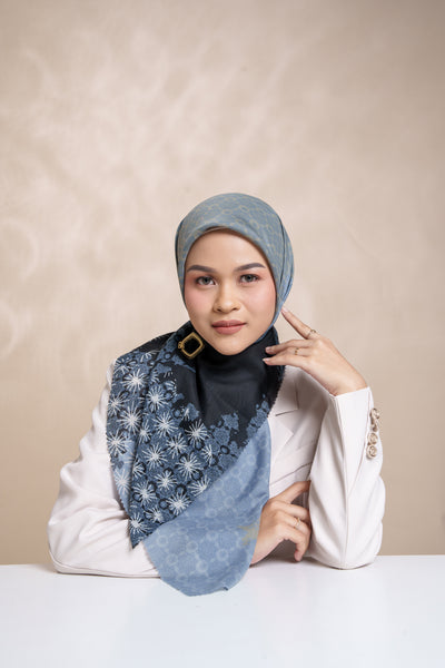 [Year End Sale] BIA x Cut Meyriska - Istanbul Naval Scarf Kerudung Segi Empat