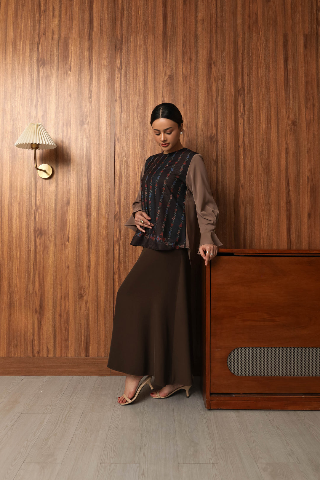 Nala Blouse - Raya Collection - Noir Floral Edition