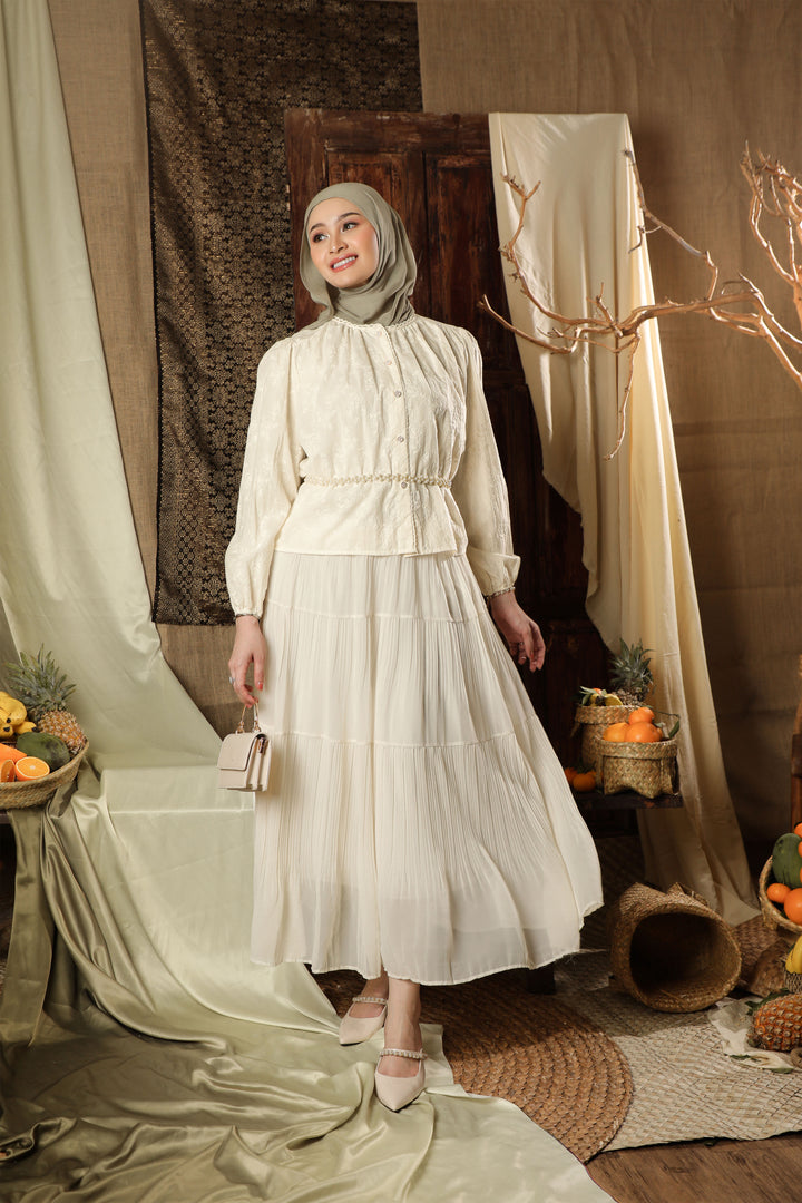 Sitara Kemeja Wanita - Islamic Journey In Africa - Swahili Edition