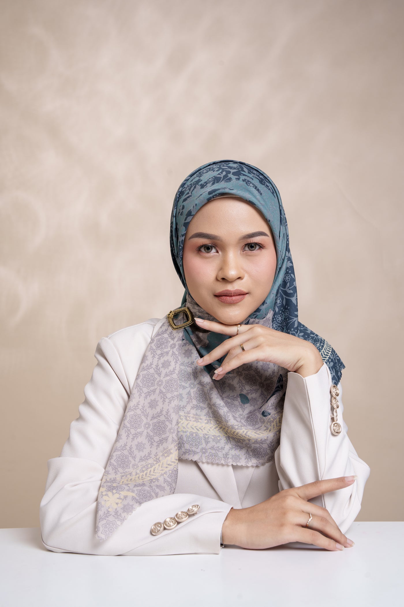 [Anniversary Sale] BIA by Zaskia Mecca - Spanyol Hale Navy Scarf Kerudung Segi Empat