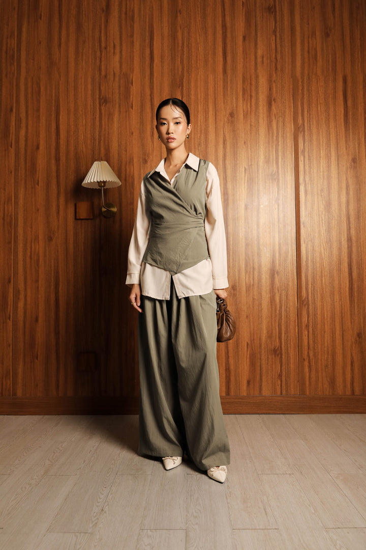 Brelya One Set (Vest + Pants) - Beneath The Surface