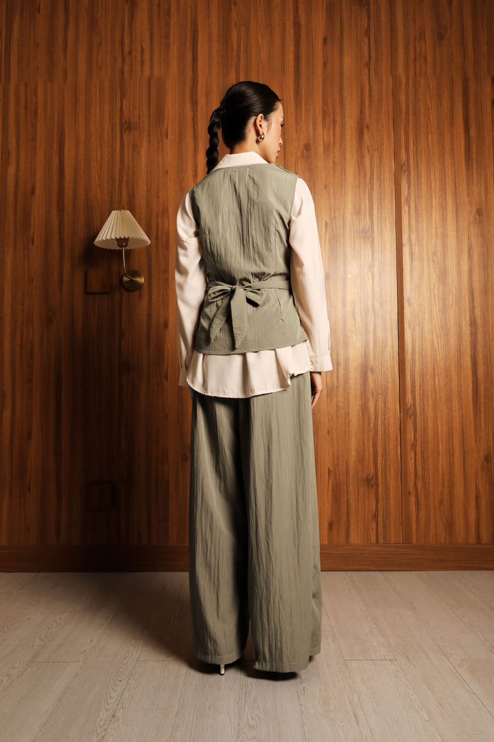Brelya One Set (Vest + Pants) - Beneath The Surface