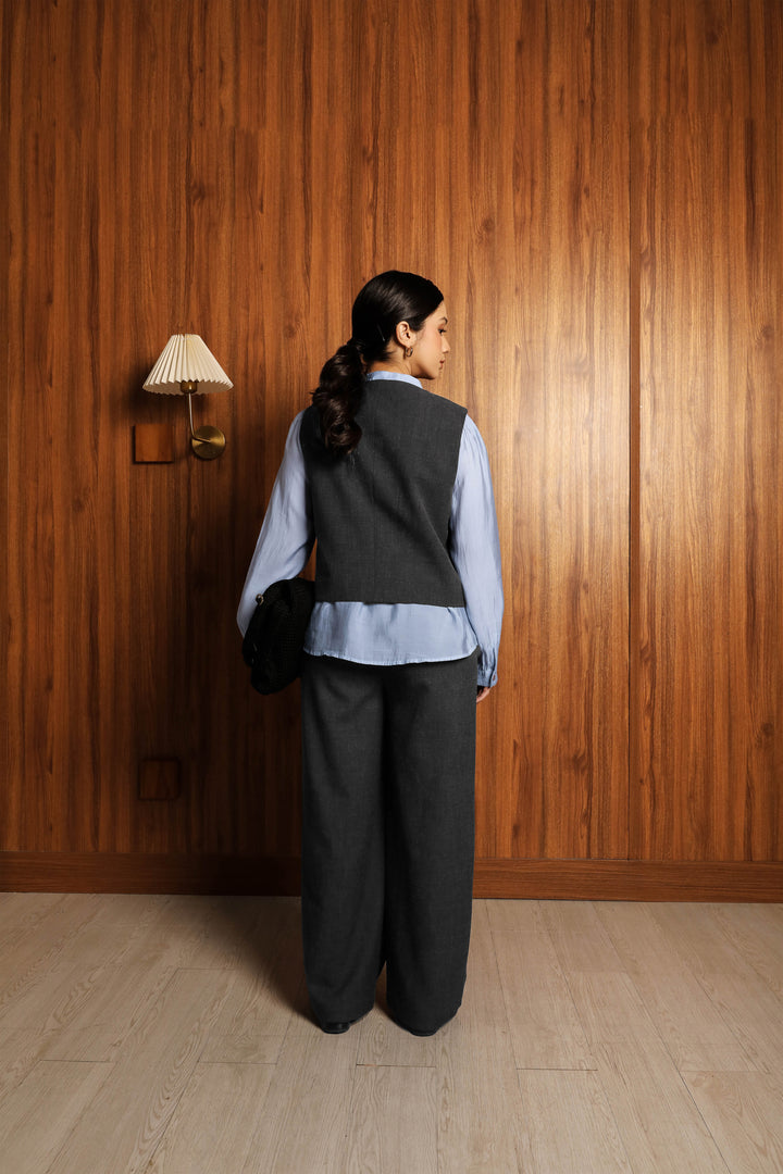 Sierra One Set (Kemeja + Vest + Pants) - Silent Strength