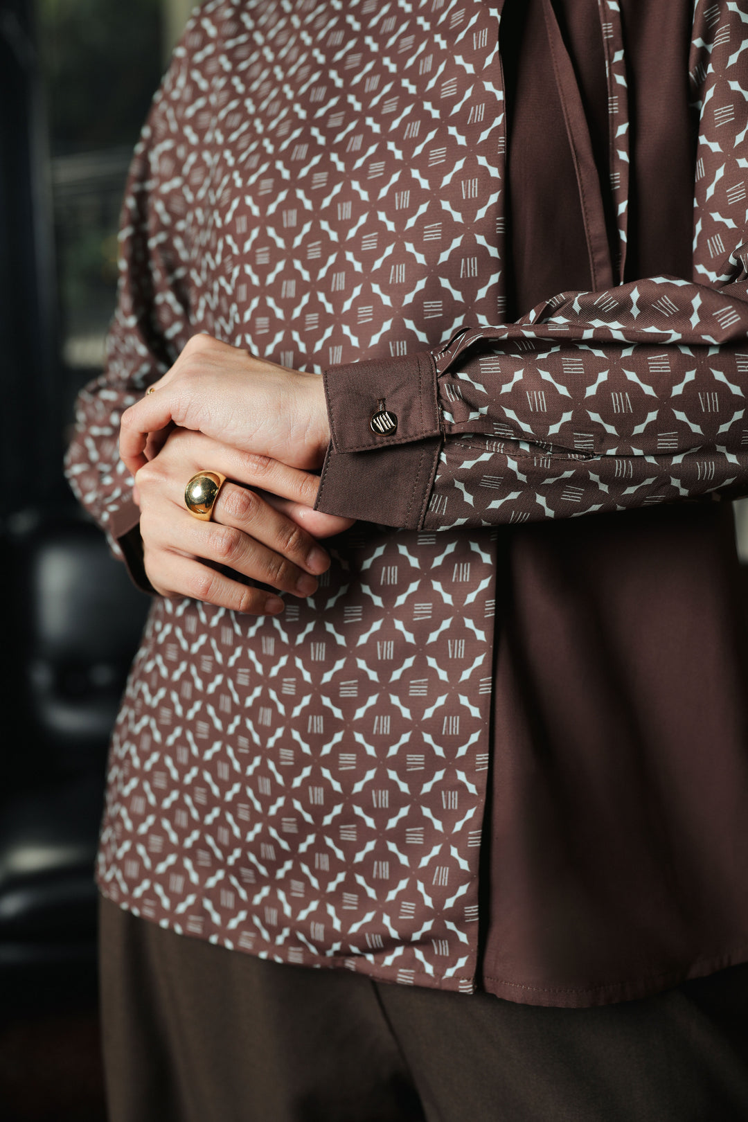 BIA by Zaskia Mecca - Ursya Kemeja Wanita - Monogram - Urban Ease
