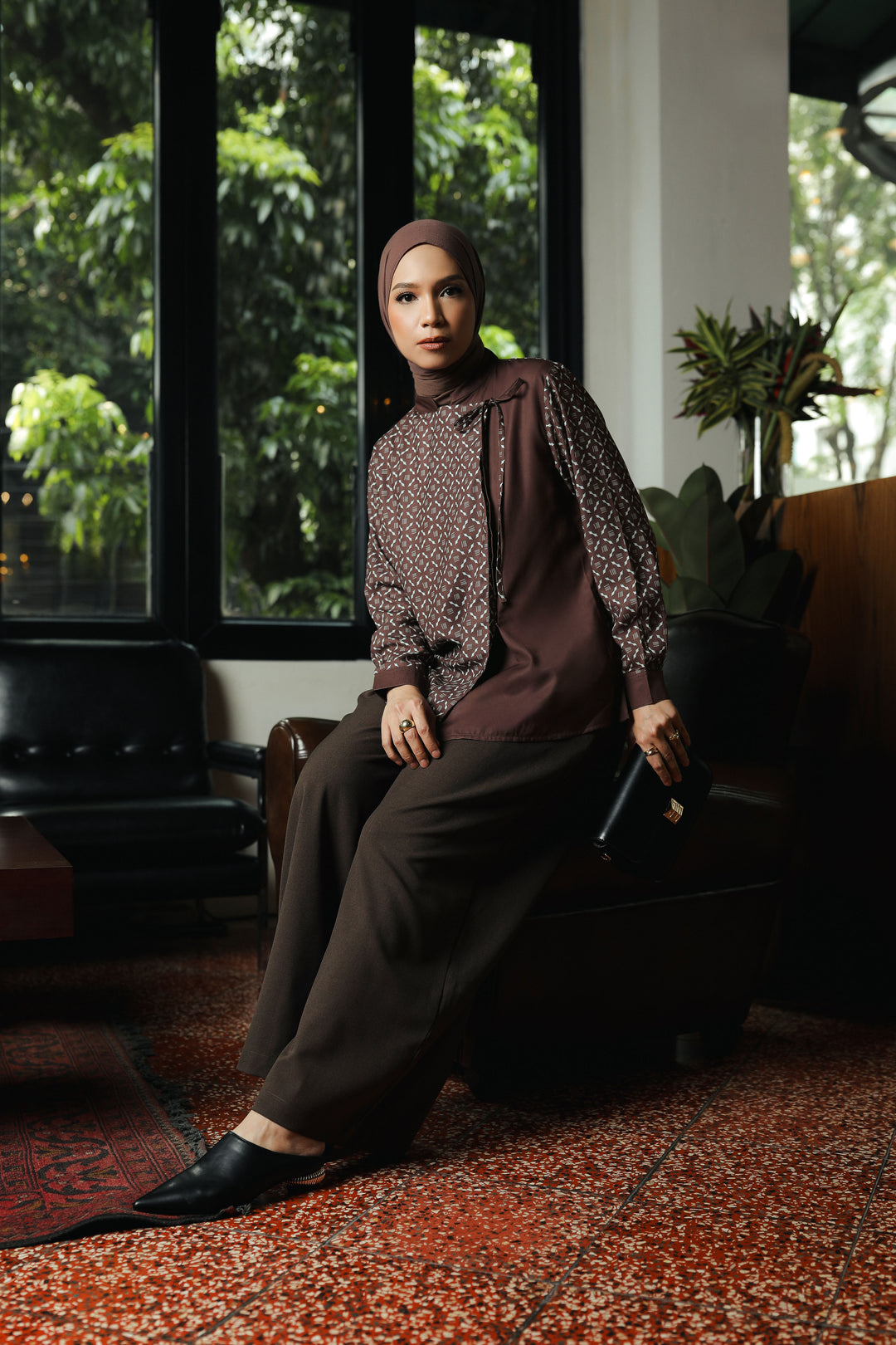BIA by Zaskia Mecca - Ursya Kemeja Wanita - Monogram - Urban Ease