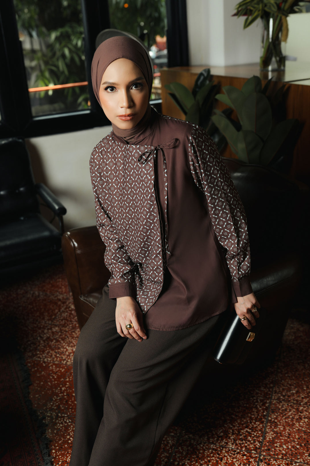 BIA by Zaskia Mecca - Ursya Kemeja Wanita - Monogram - Urban Ease
