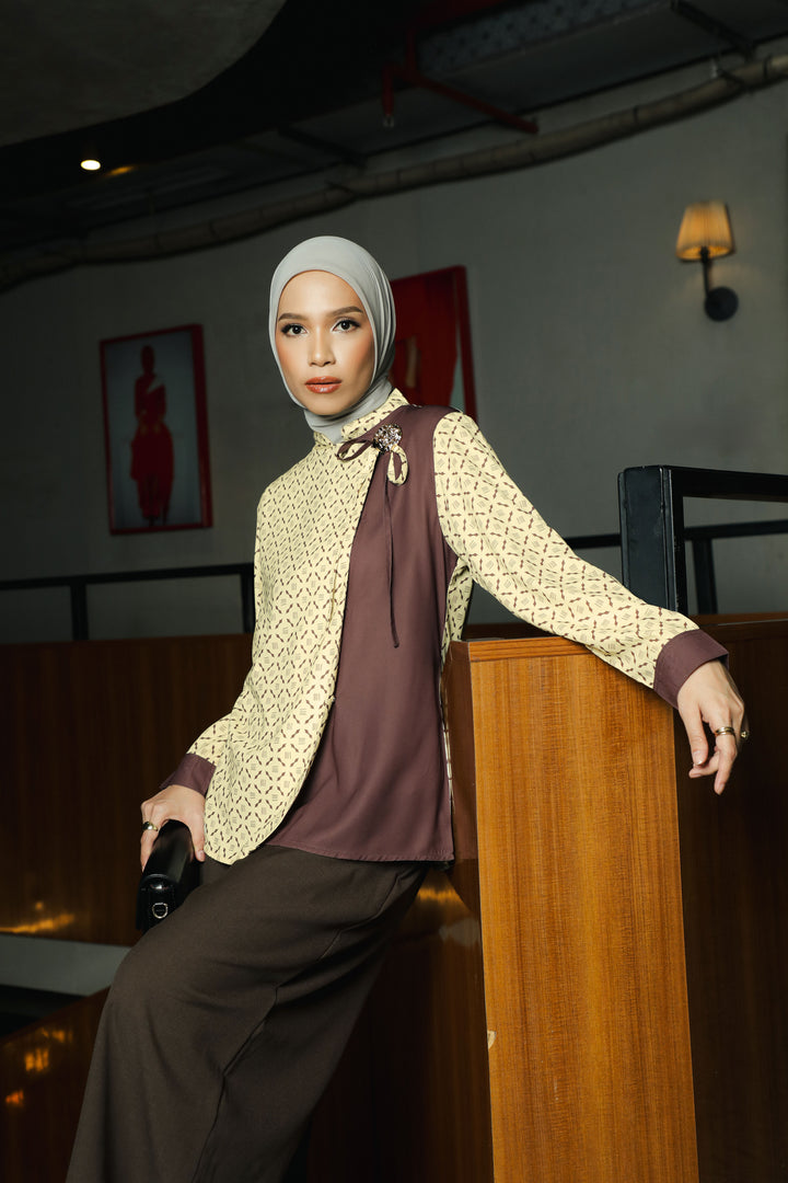 BIA by Zaskia Mecca - Ursya Kemeja Wanita - Monogram - Urban Ease