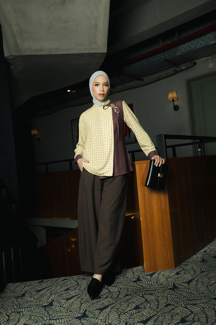 BIA by Zaskia Mecca - Ursya Kemeja Wanita - Monogram - Urban Ease