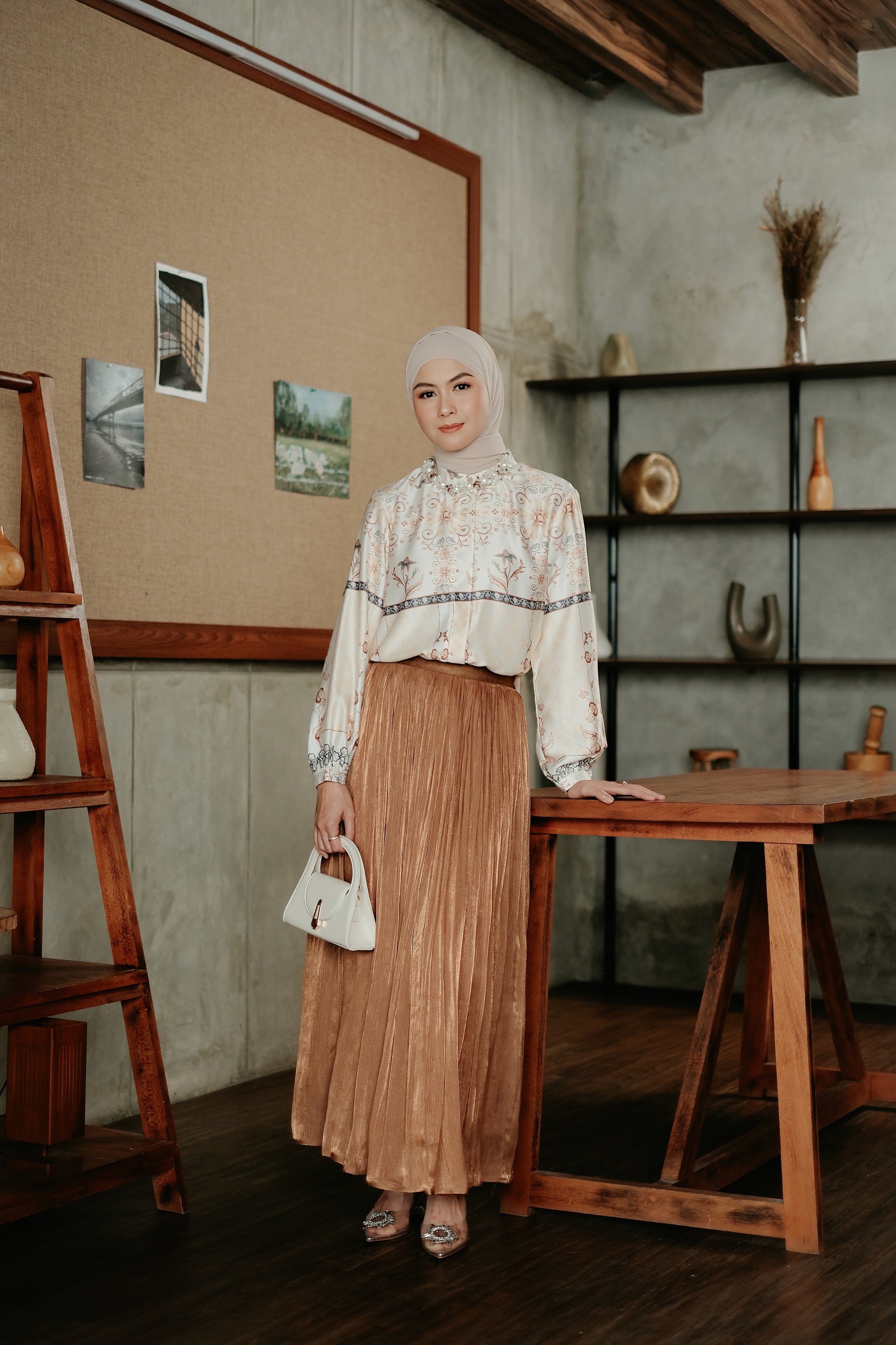 BIA by Zaskia Mecca - Yinata Blouse - Silk Road Expedition - Edisi Samarkand - Free Box