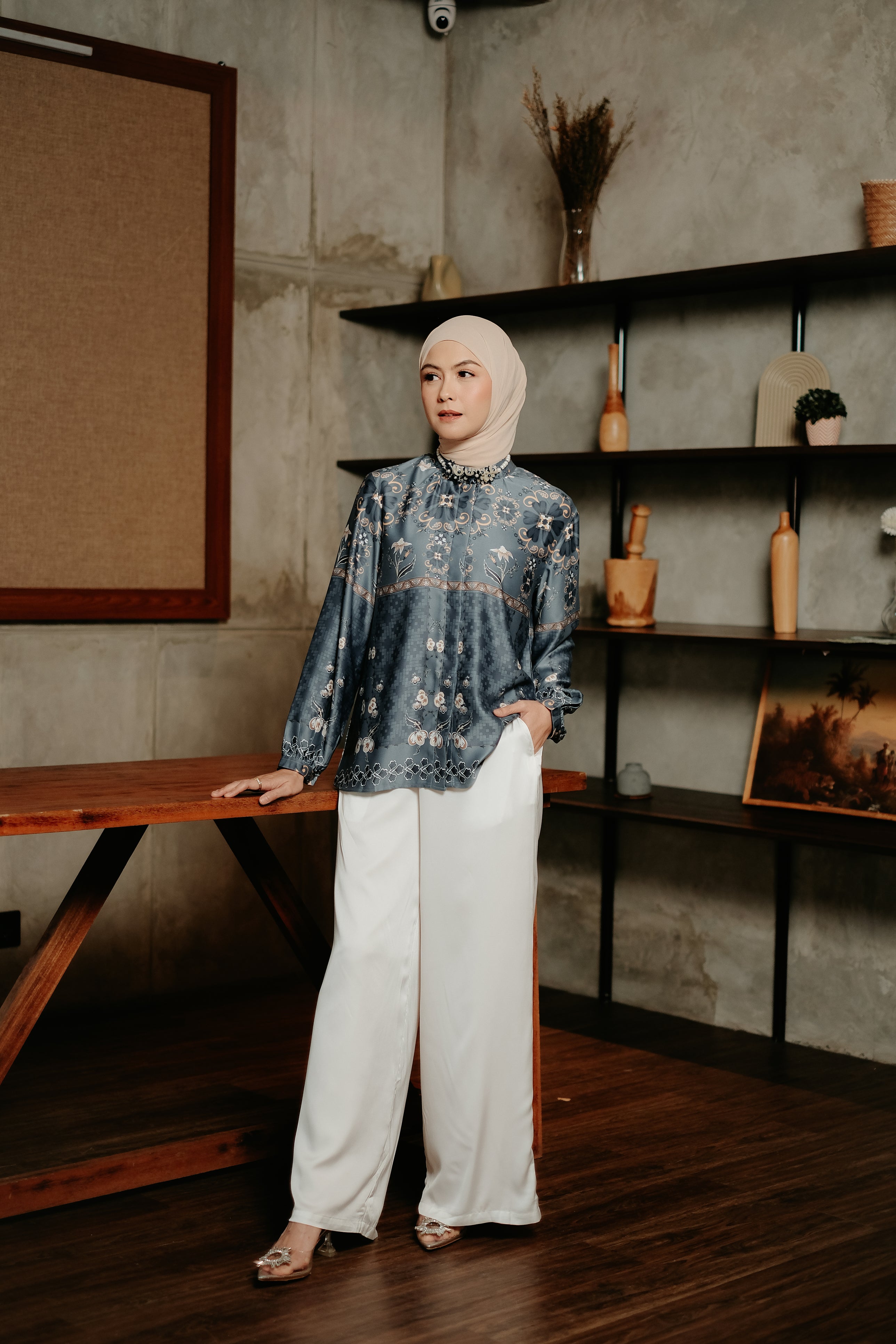 BIA by Zaskia Mecca - Yinata Blouse - Silk Road Expedition - Edisi Samarkand - Free Box