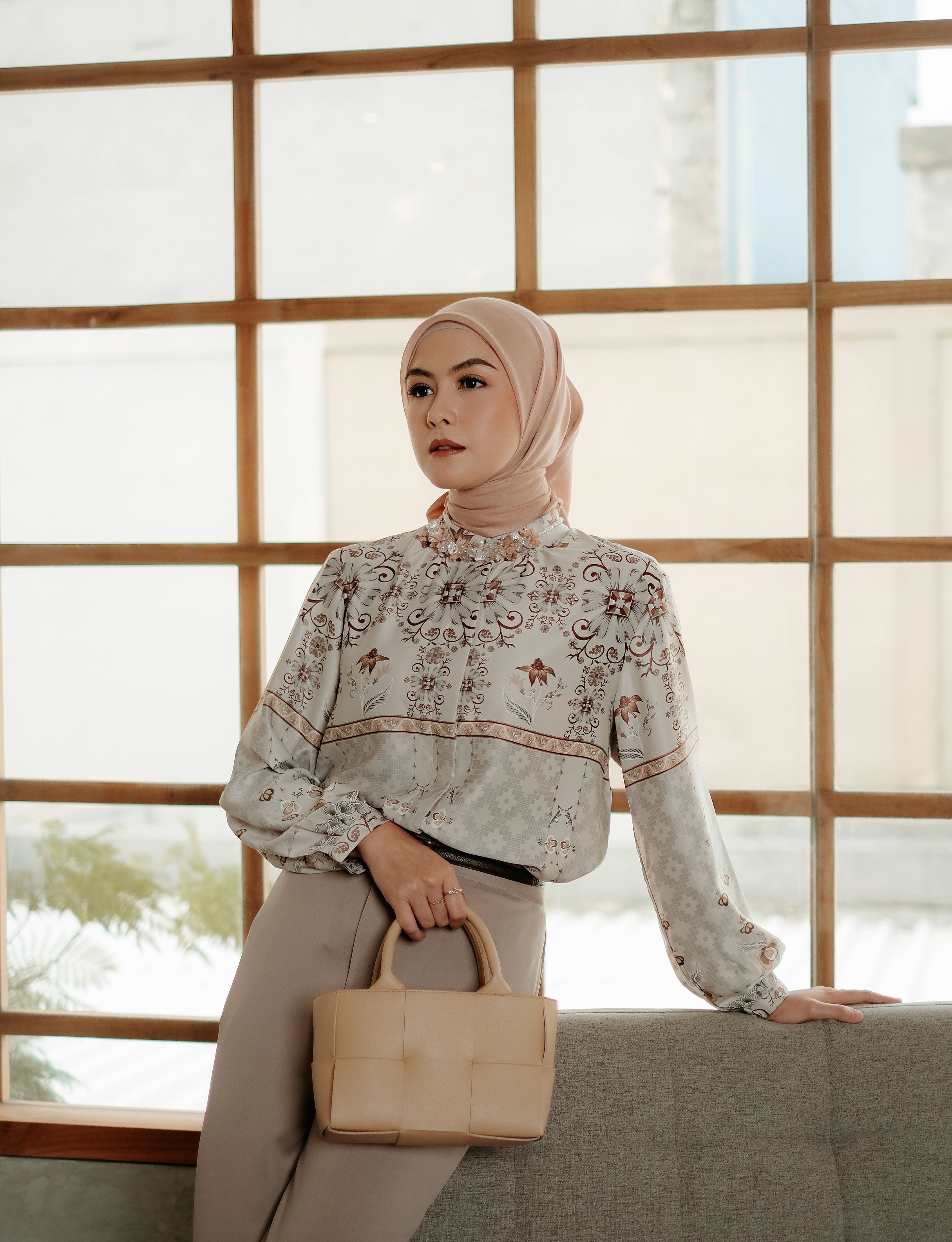 BIA by Zaskia Mecca - Yinata Blouse - Silk Road Expedition - Edisi Samarkand - Free Box