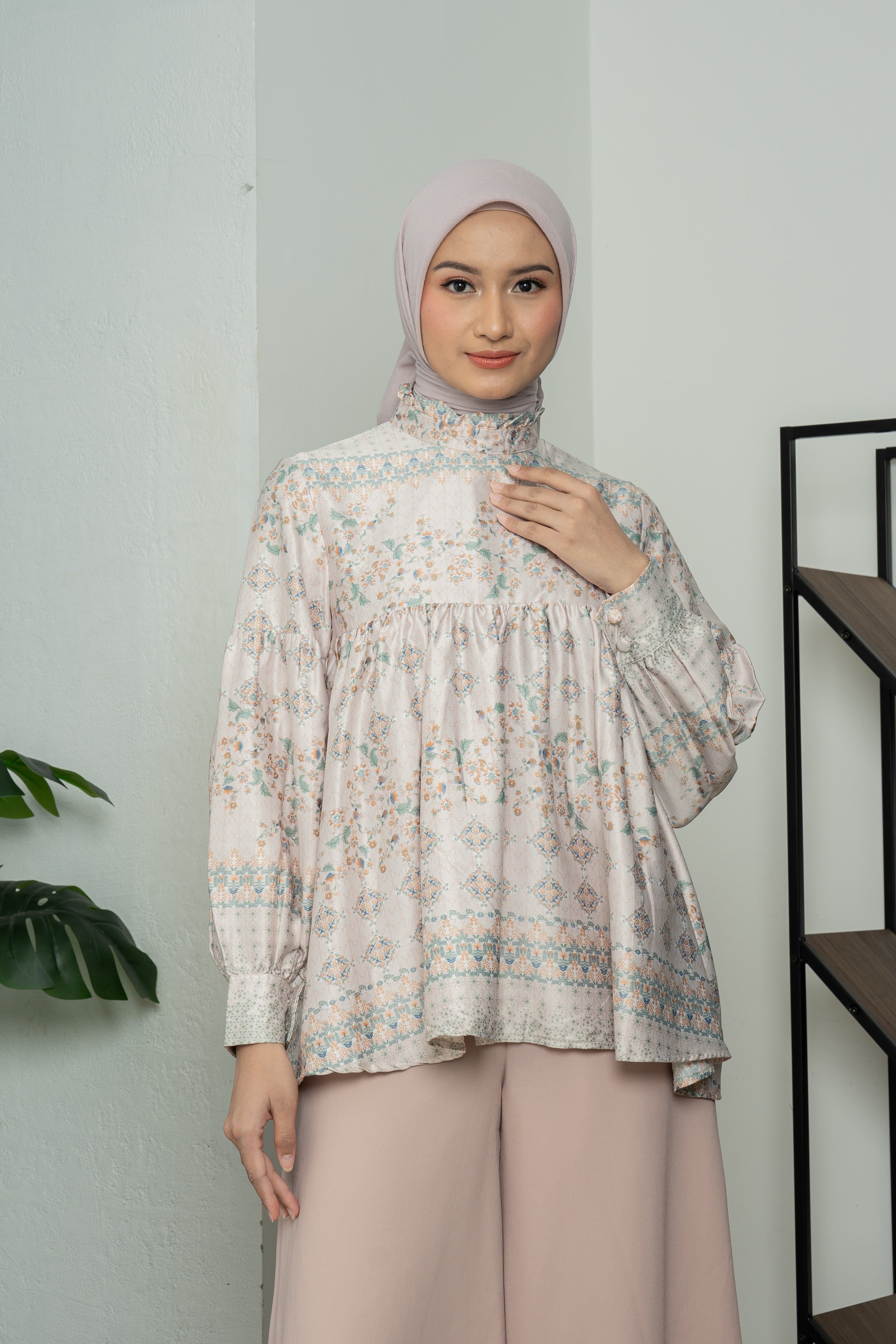 BIA by Zaskia Mecca - Yutami Blouse - Silk Road Expedition - Isfahan Edition - Free Box