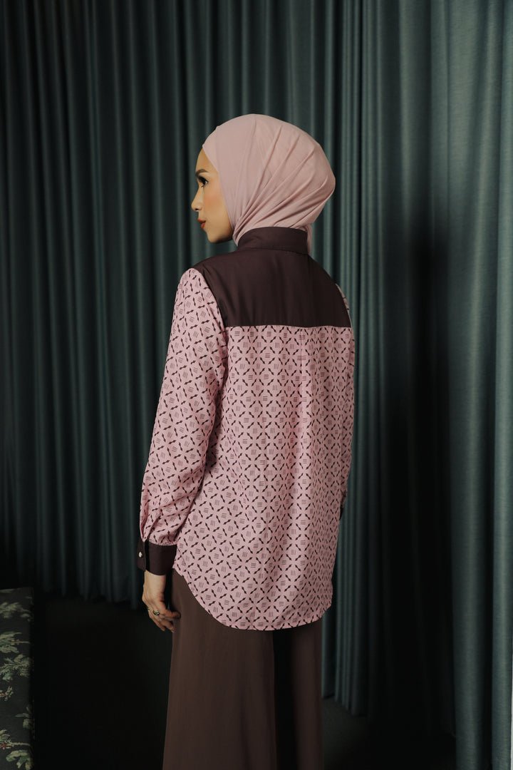 Minor Defect -Brisea Kemeja Wanita - Monogram - Coastal Breeze