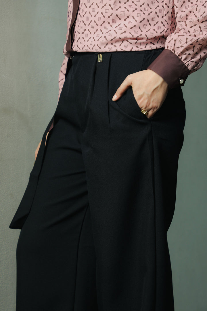BIA by Zaskia Mecca - Urbeza Pants - Monogram - Urban Ease