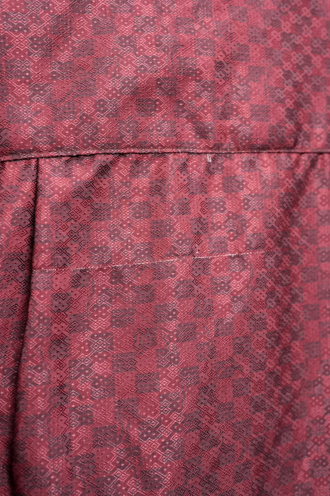 Minor Defect - Bhanu Kemeja Pria - Silk Road Expedition - Bukhara Edition