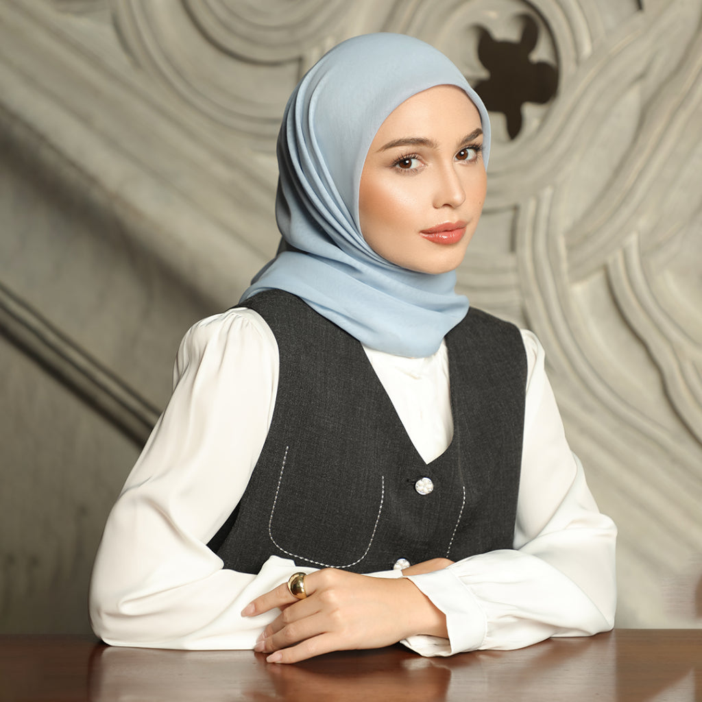 Minor Defect - Blaire Hijab Polos - Hijab Segi Empat Paris Japan Premium Breathable