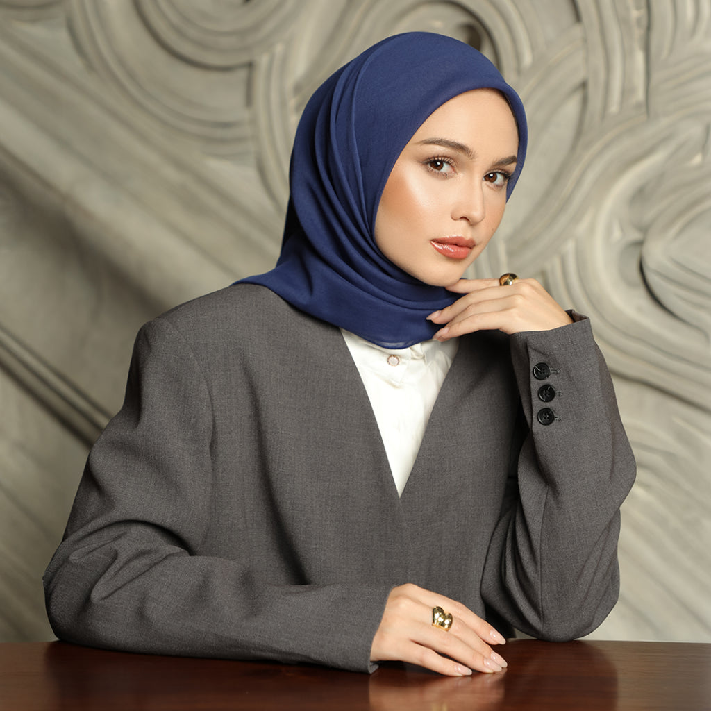 Minor Defect - Blaire Hijab Polos - Hijab Segi Empat Paris Japan Premium Breathable
