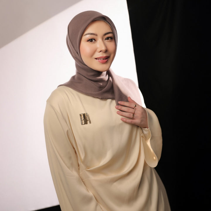 BIA by Zaskia Mecca - Prisia Hijab Polos - Kerudung Segi Empat Paris Japan Premium