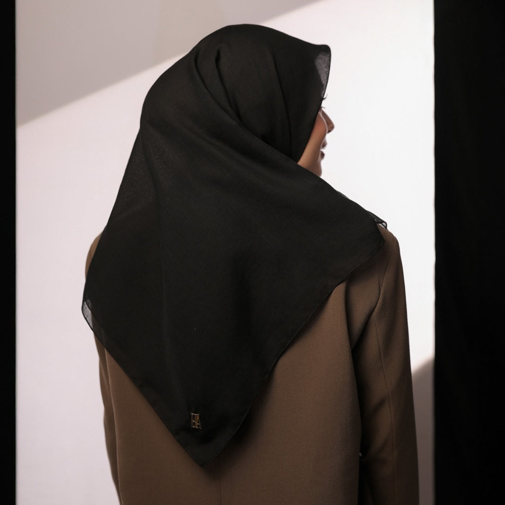BIA by Zaskia Mecca - Prisia Hijab Polos - Kerudung Segi Empat Paris Japan Premium