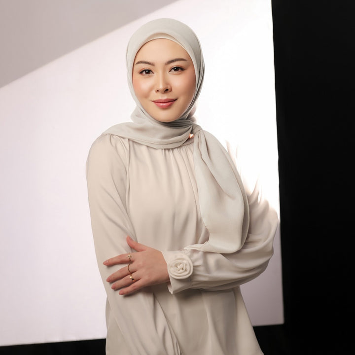 BIA by Zaskia Mecca - Prisia Hijab Polos - Kerudung Segi Empat Paris Japan Premium