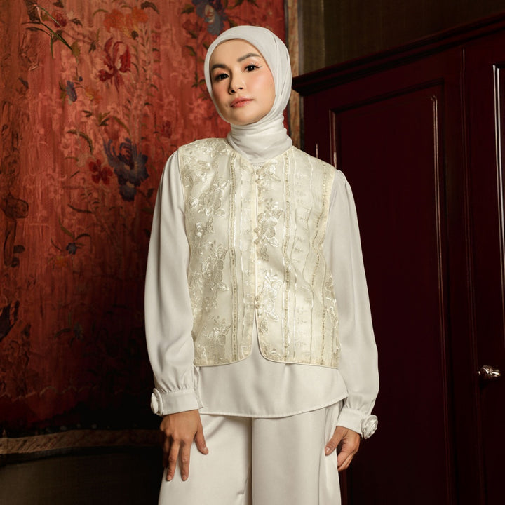 BIA by Zaskia Mecca - Xiera Vest - Islamic Journey In Asia - Xinjiang Mosaic Edition