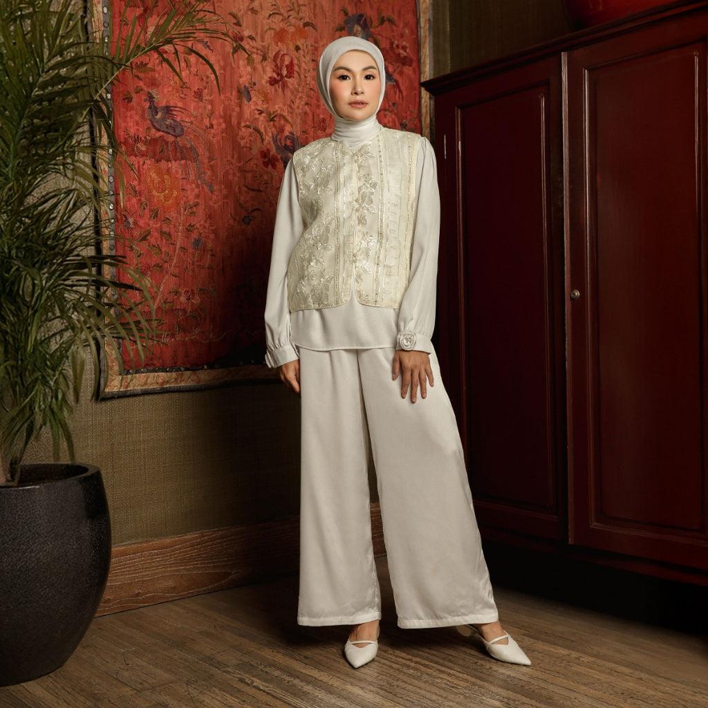 BIA by Zaskia Mecca - Xiera Vest - Islamic Journey In Asia - Xinjiang Mosaic Edition