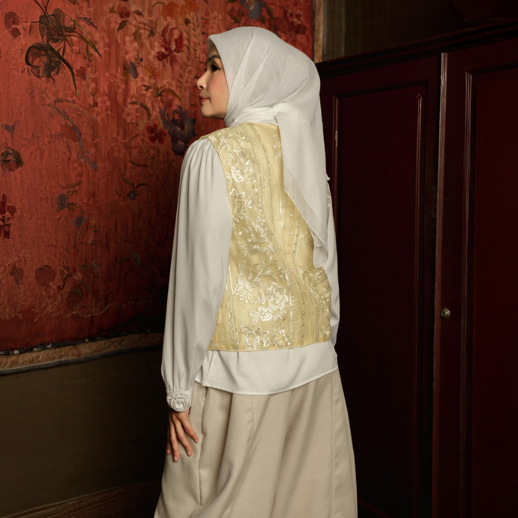 BIA by Zaskia Mecca - Xiera Vest - Islamic Journey In Asia - Xinjiang Mosaic Edition