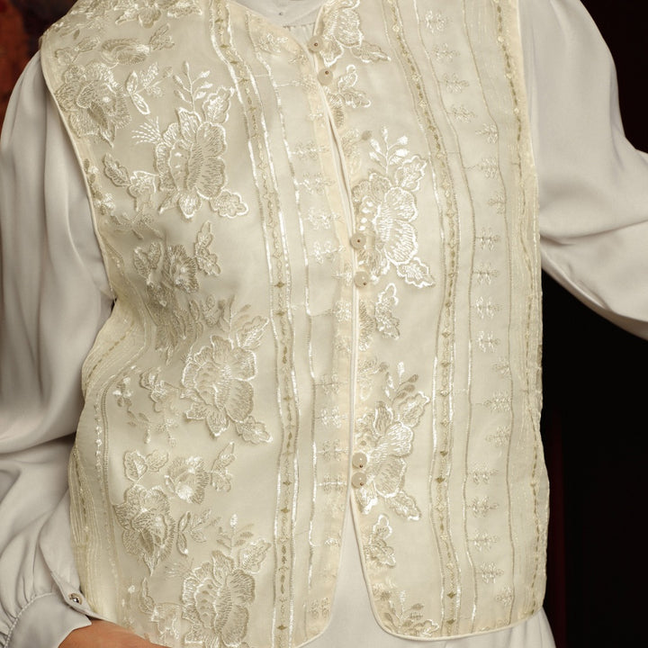 BIA by Zaskia Mecca - Xiera Vest - Islamic Journey In Asia - Xinjiang Mosaic Edition