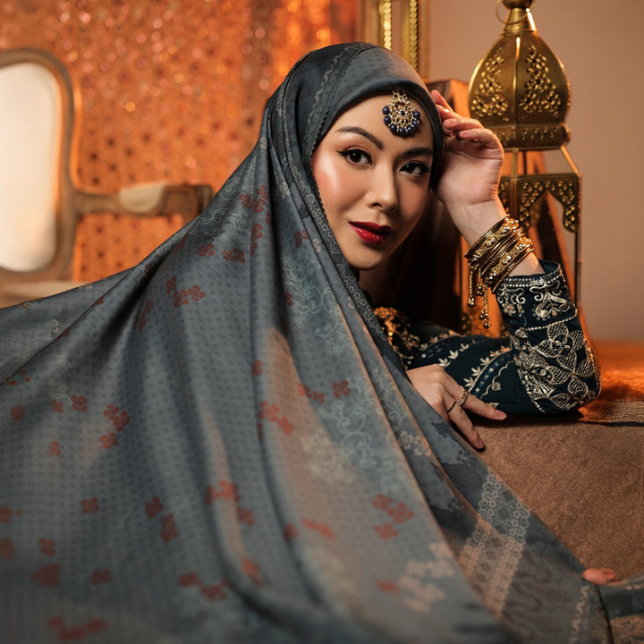 BIA by Zaskia Mecca - Mughal Scarf Kerudung Segi Empat - Silk Road Expedition - Edisi Mughal- Free Box