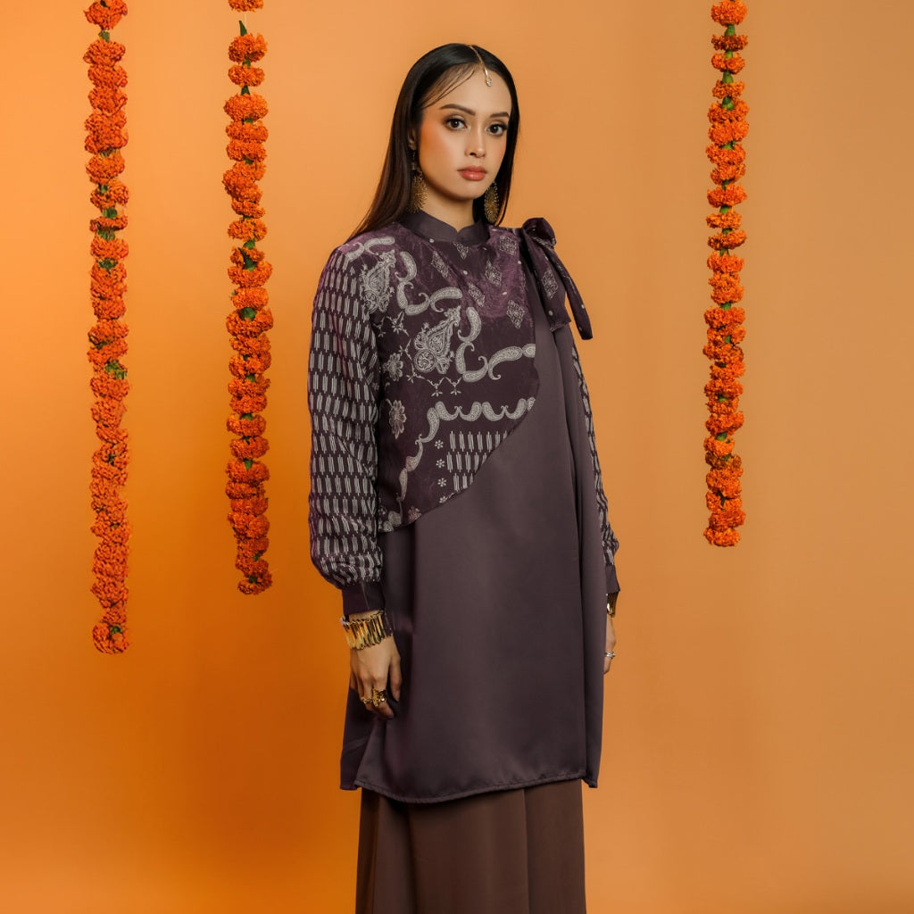 BIA by Zaskia Mecca - Mahvi Tunic - Silk Road Expedition - Mughal Edition