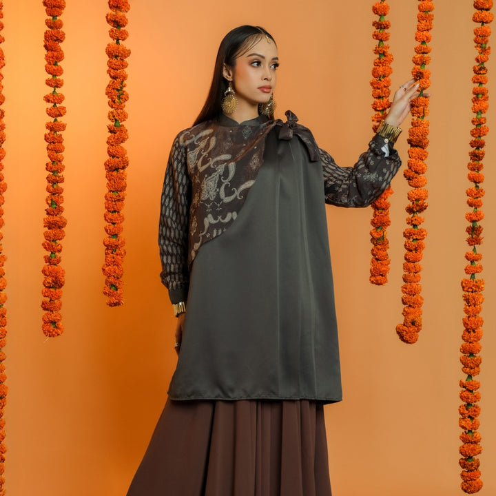 BIA by Zaskia Mecca - Mahvi Tunic - Silk Road Expedition - Mughal Edition
