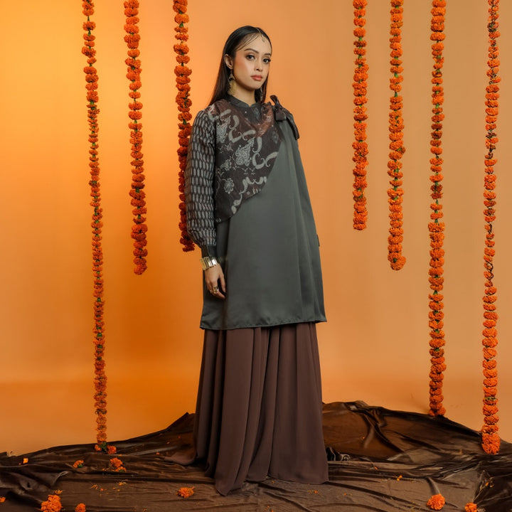 BIA by Zaskia Mecca - Mahvi Tunic - Silk Road Expedition - Mughal Edition