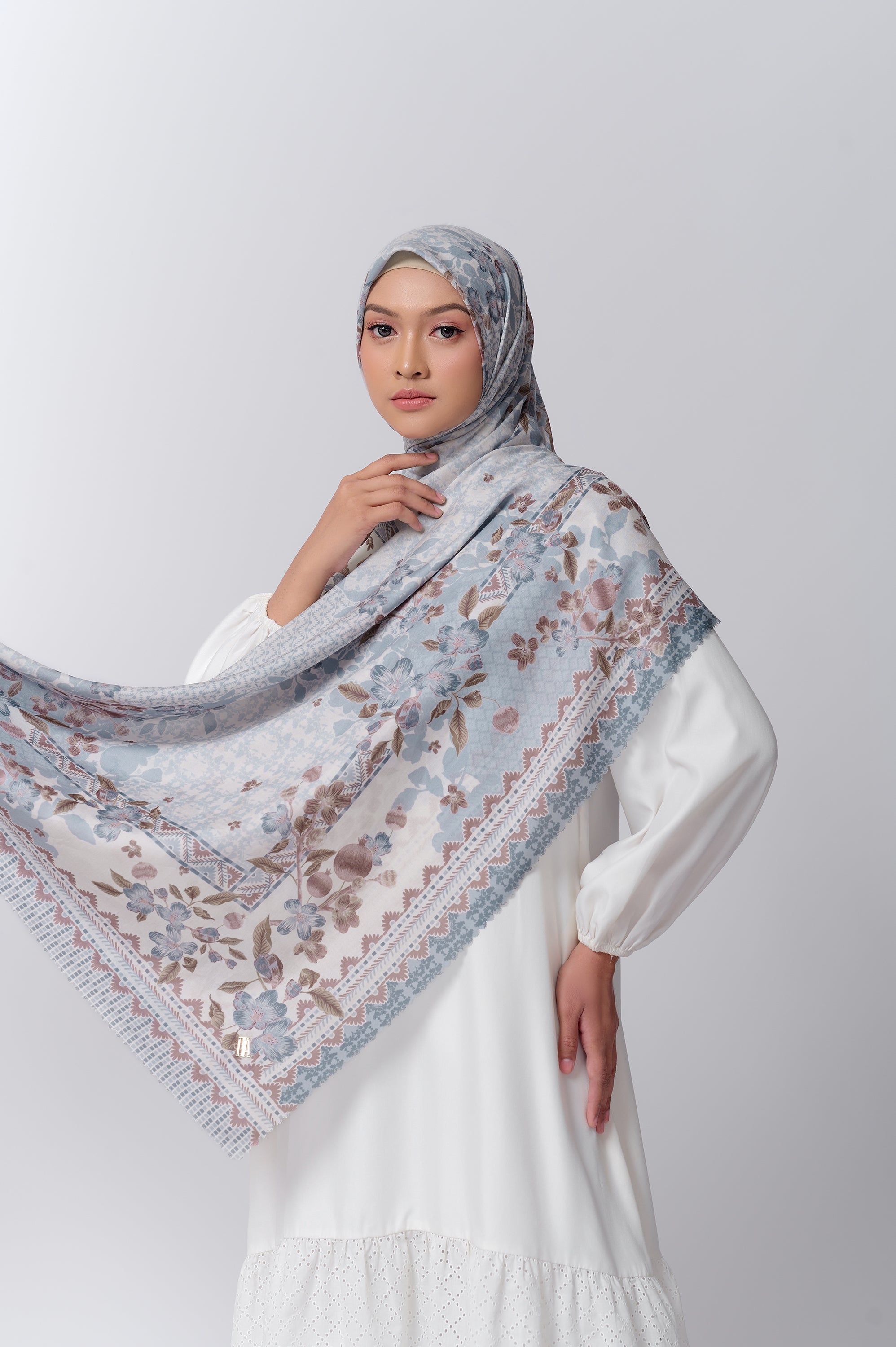 BIA by Zaskia Mecca - Almaty Scarf - Silk Road Expedition - Almaty Edition - Free Box