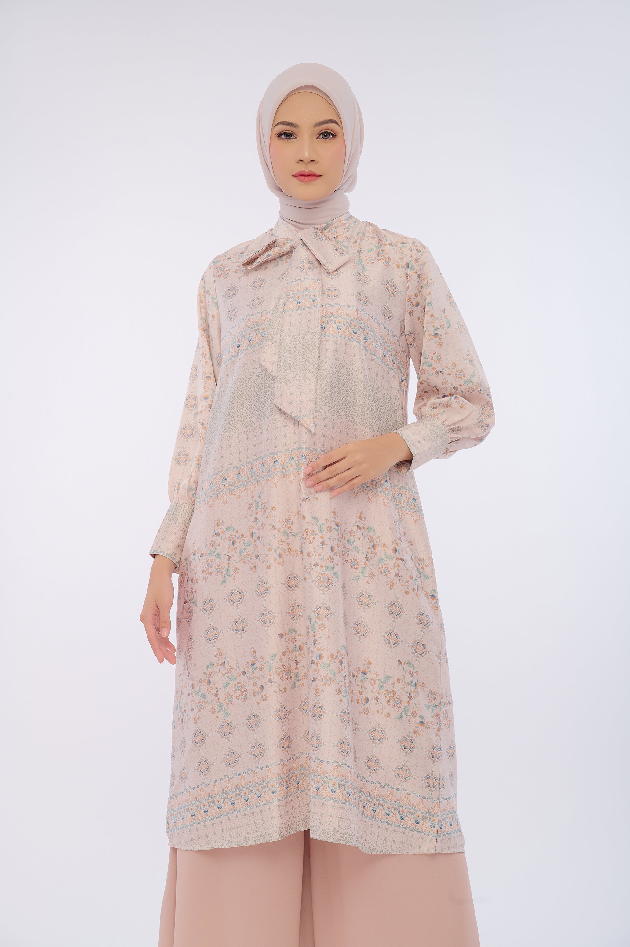 BIA by Zaskia Mecca - Yuliana Midi Dress - Silk Road Expedition - Isfahan Edition - Free Box